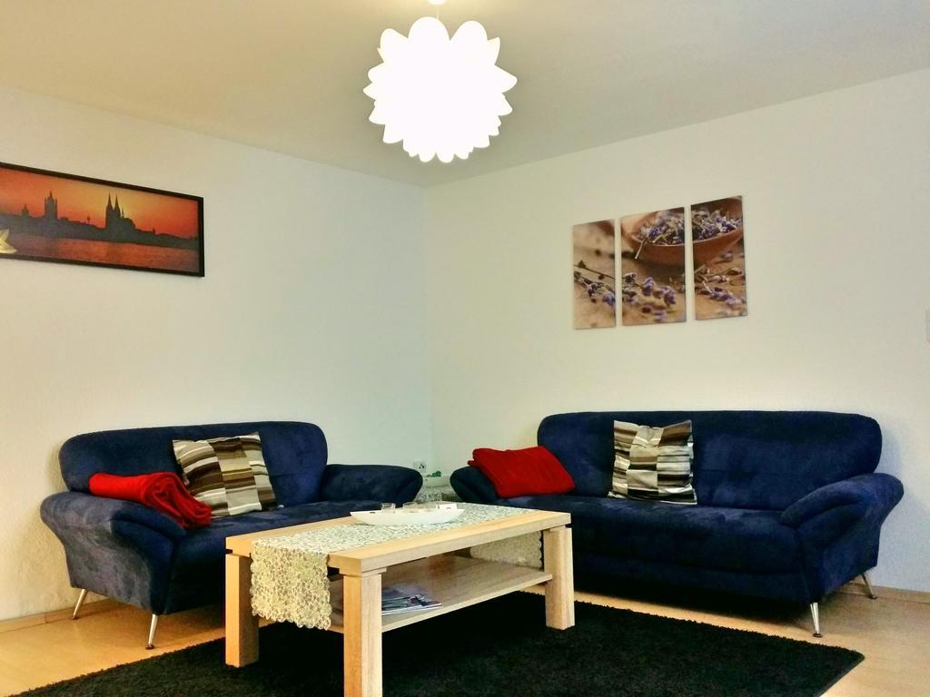 Apartement Victoria Swisttal Habitación foto